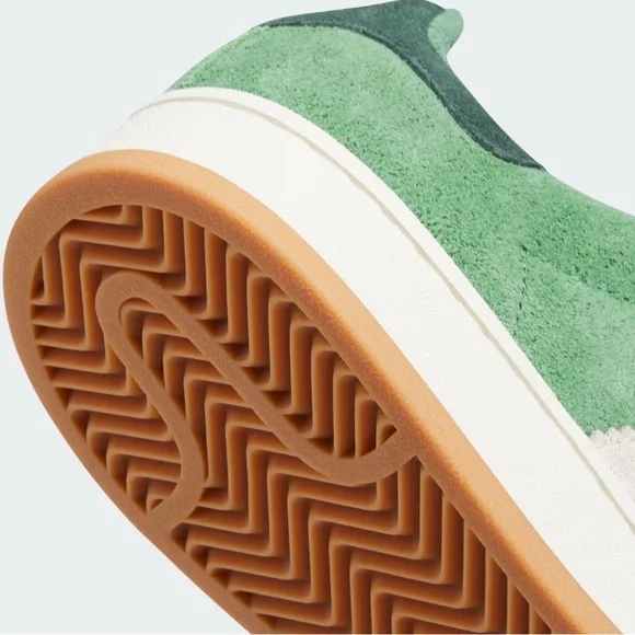 adidas Campus Suede Sneaker in Green with Cream Accents JR0104 NWT - Picture 15 of 15